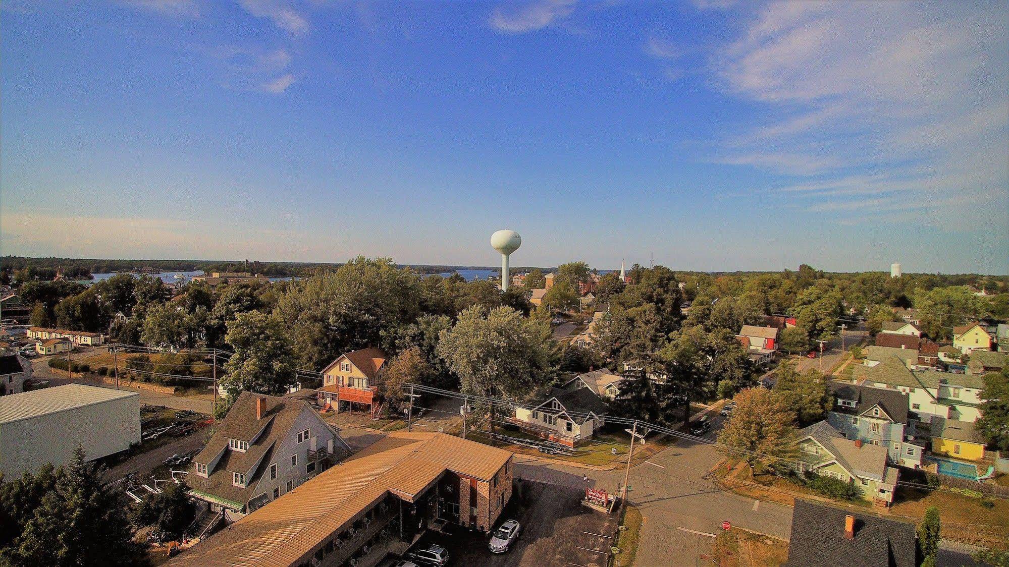 Otter Creek Inn Alexandria Bay Exterior foto